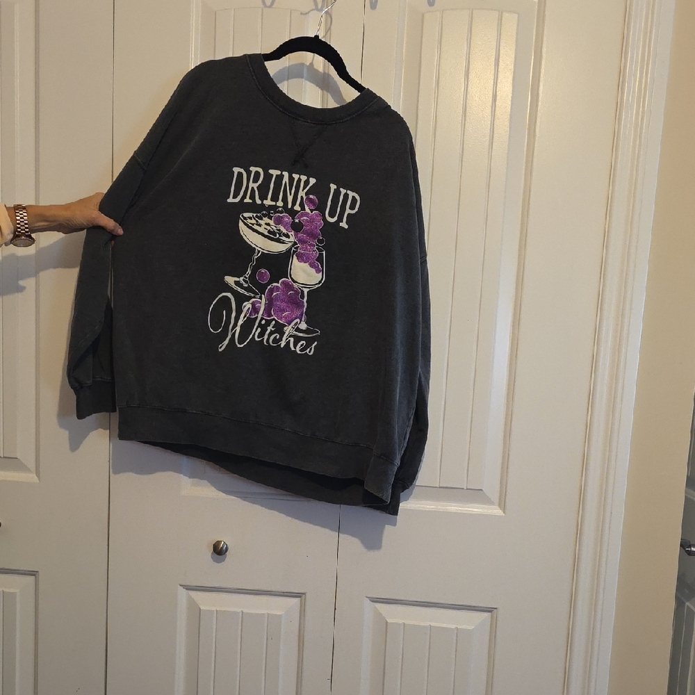 Graphic Black Sweater